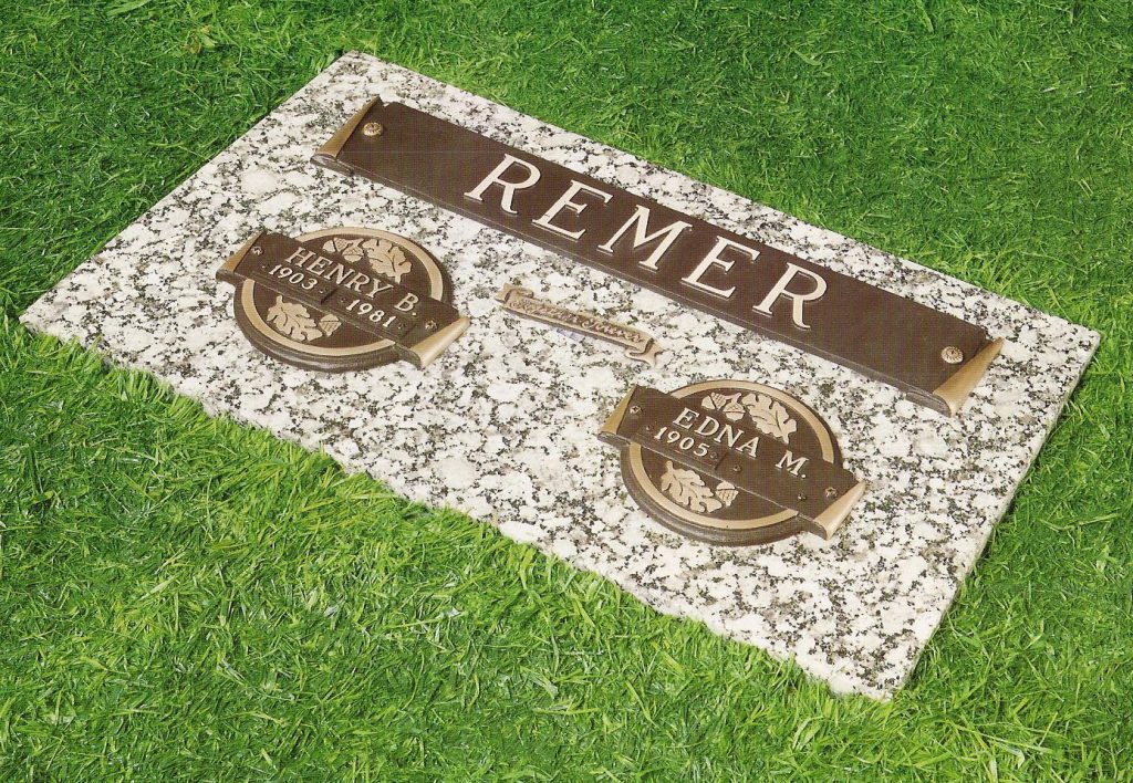 Assembled bronze cremation memorial
